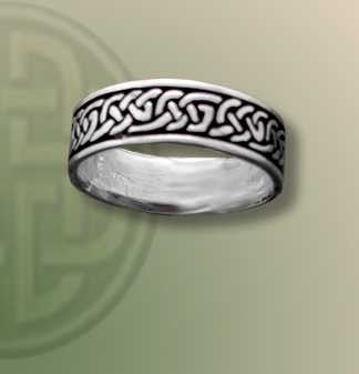 Lindisfarne Band Ring