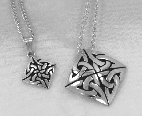 Iona Knot Pendant
